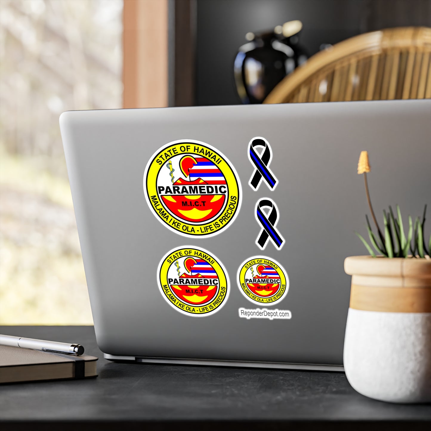 HI - Paramedic Decal Set